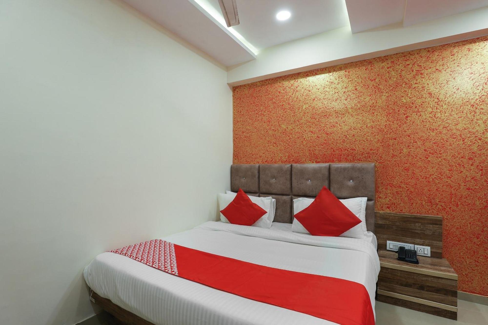 Hotel O Dream Stay Sarkhej Zewnętrze zdjęcie