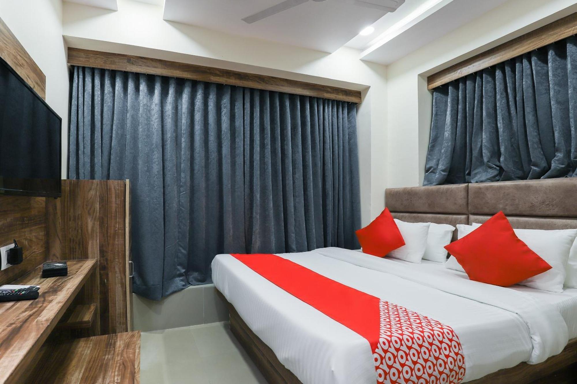 Hotel O Dream Stay Sarkhej Zewnętrze zdjęcie